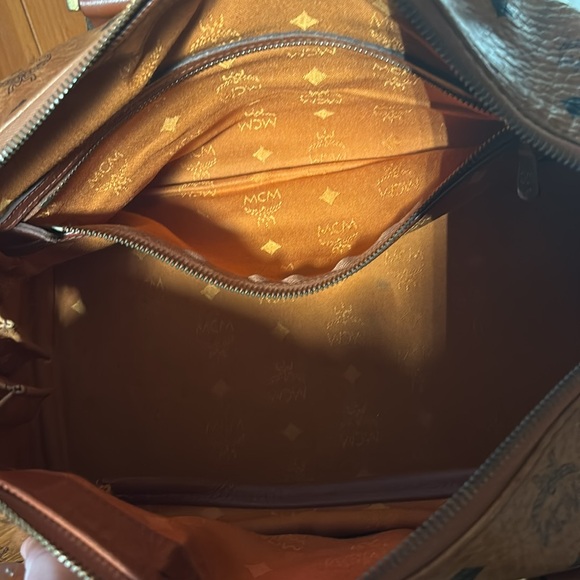 MCM BOSTON BAG - Picture 13 of 17